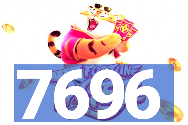 7696